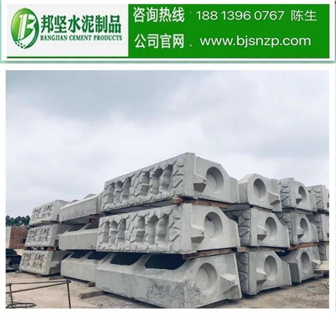 廣東河道景觀生態(tài)框,預(yù)制生態(tài)框,階梯式生態(tài)框,預(yù)制階梯式生態(tài)框,護(hù)坡生態(tài)框,河道護(hù)坡生態(tài)框